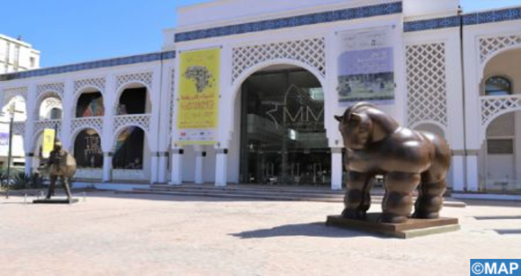 Musée Mohammed VI d’art moderne et contemporain : Mme El Ayoubi et M. El Idrissi décorés des insignes de Chevaliers des Arts et des Lettres