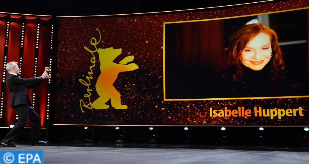 Isabelle Huppert testée positive au Covid-19 absente à la Berlinale