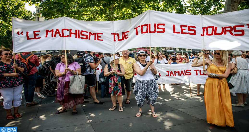France: Les féminicides en hausse de 20% en 2021 (ministère)