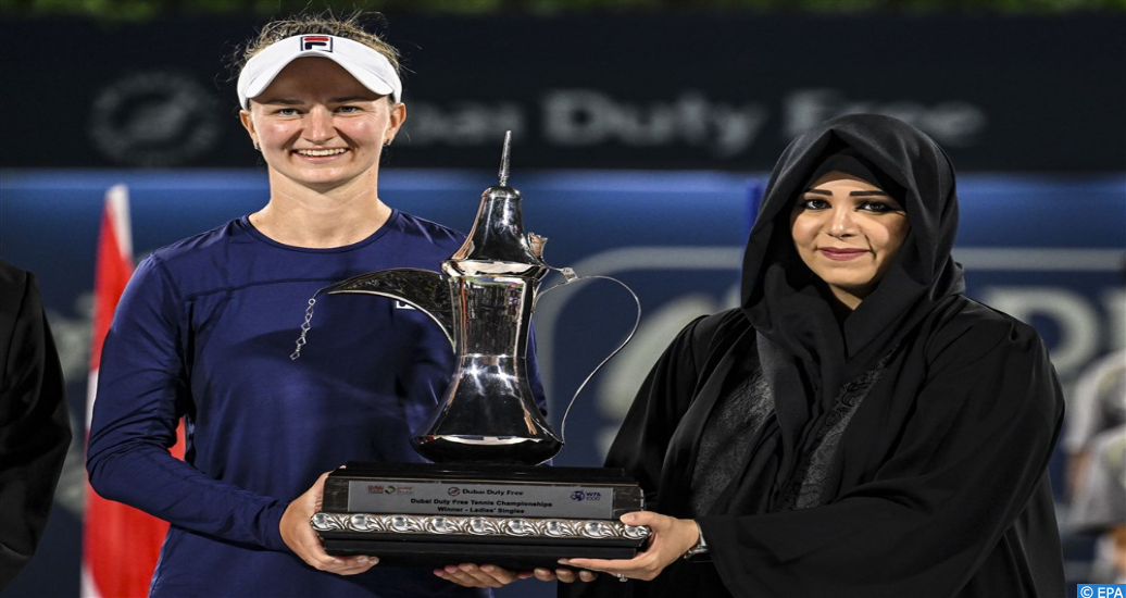 WTA: Krejcikova bat Swiatek et décroche le titre à Dubaï