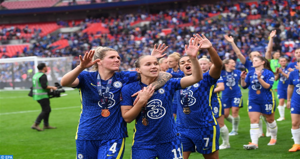 Foot/C1 féminine: Lyon, tenant du titre, éliminé en quarts aux tirs au but par Chelsea