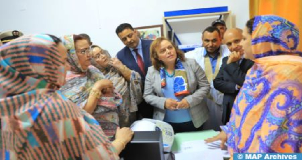 Boujdour: Mme Hayar visite plusieurs projets sociaux